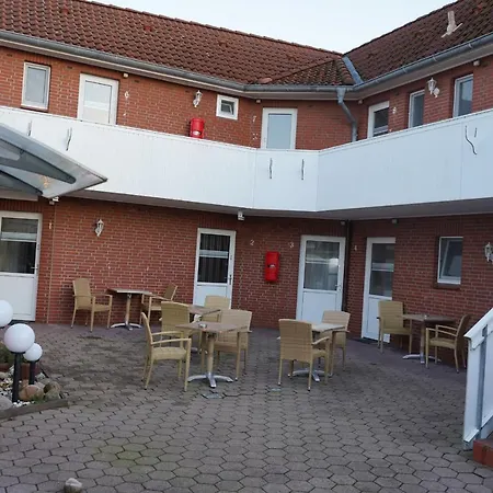 Gastehaus Zum Surgrund 2 *